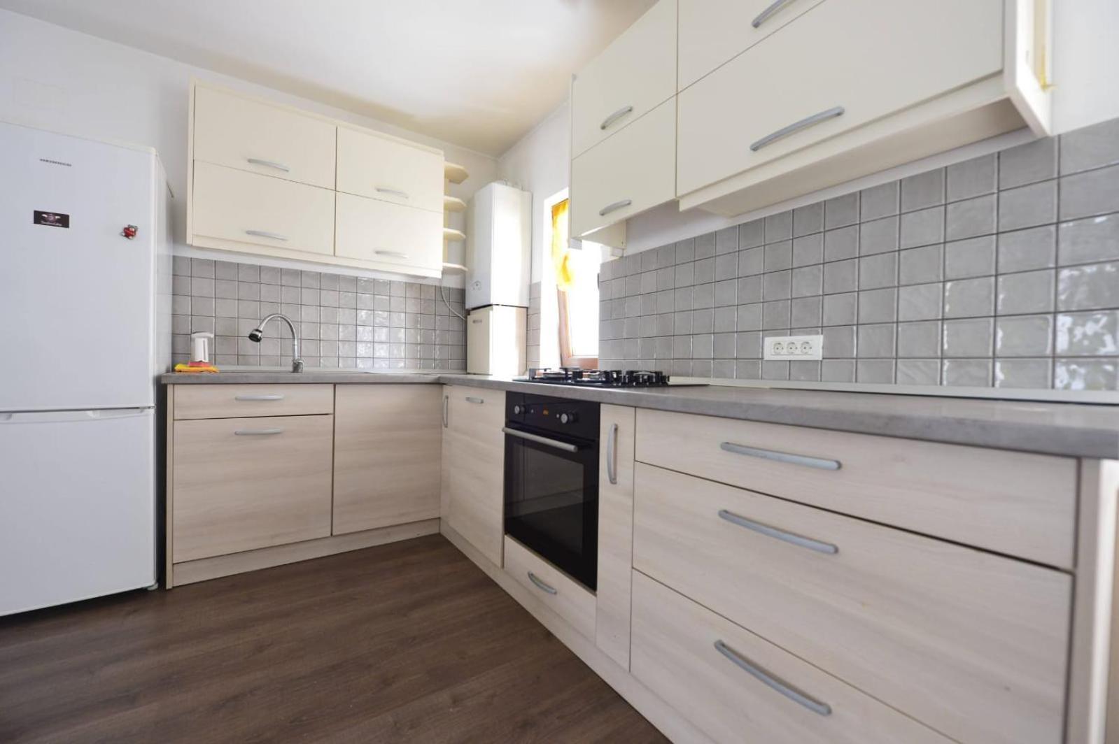 Apartament Astra Bn70 Apartman Brassó Kültér fotó